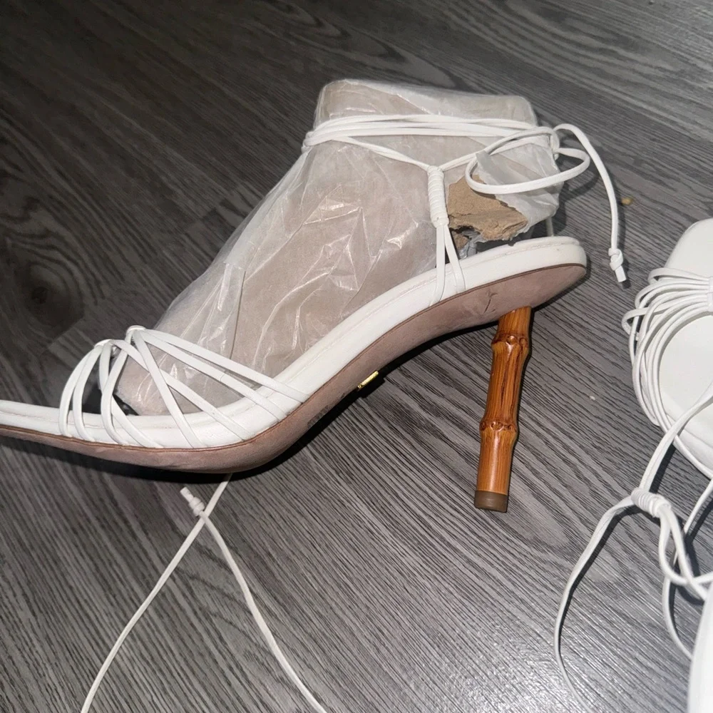 NWT Cabot White Leather Strappy Heels — Minimalist Designer Sandals 8.5